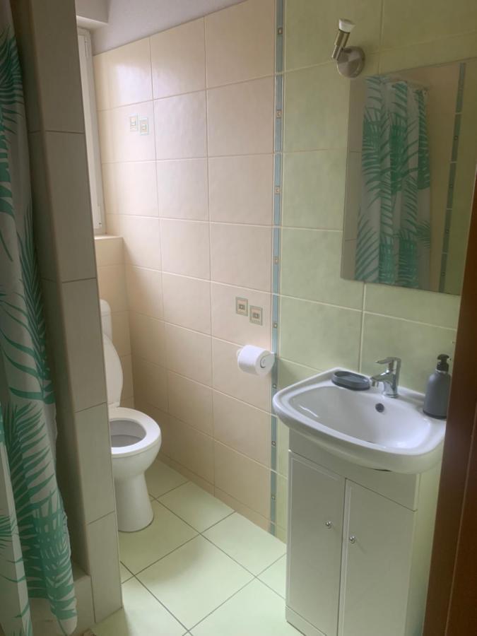 Gabor Aron Apartment Hajdúszoboszló Esterno foto